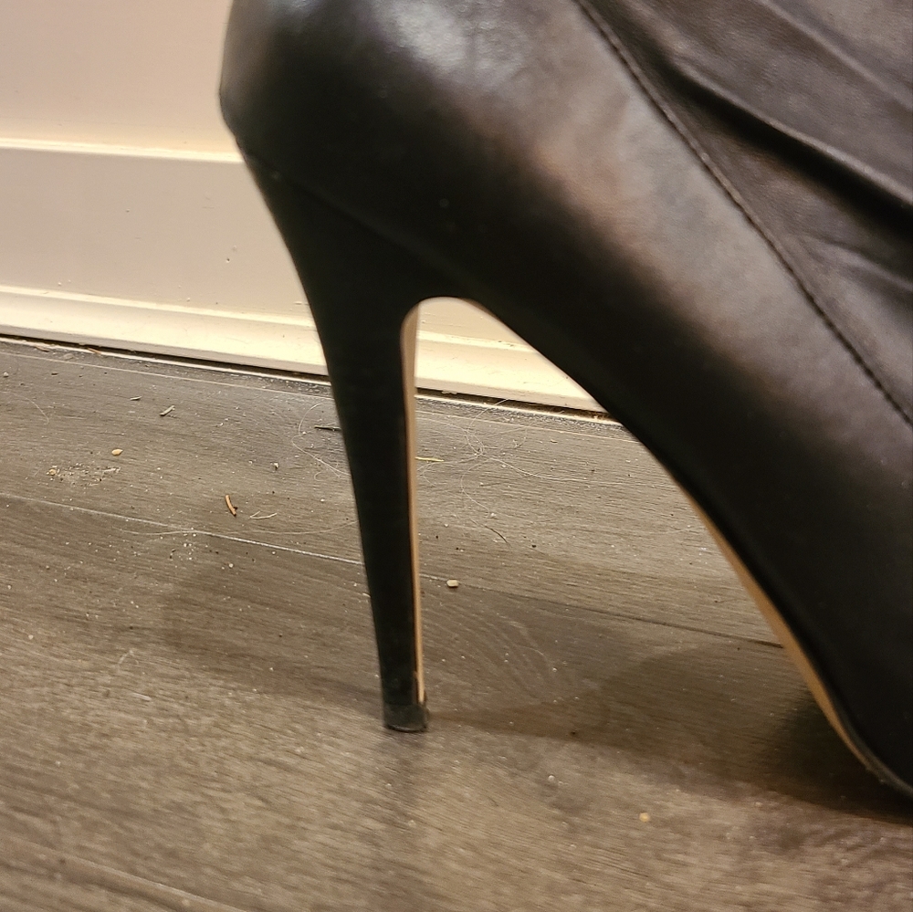 Black bootlets - Picture 3 of 4